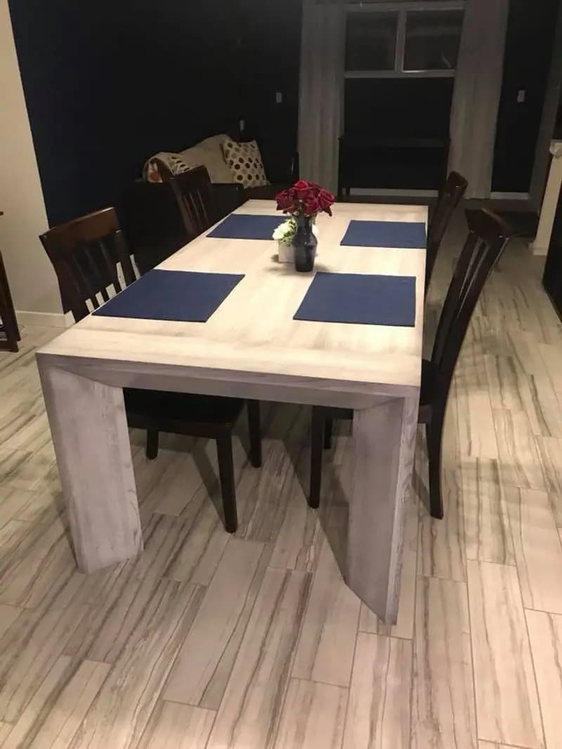 Dining Tables Image 10